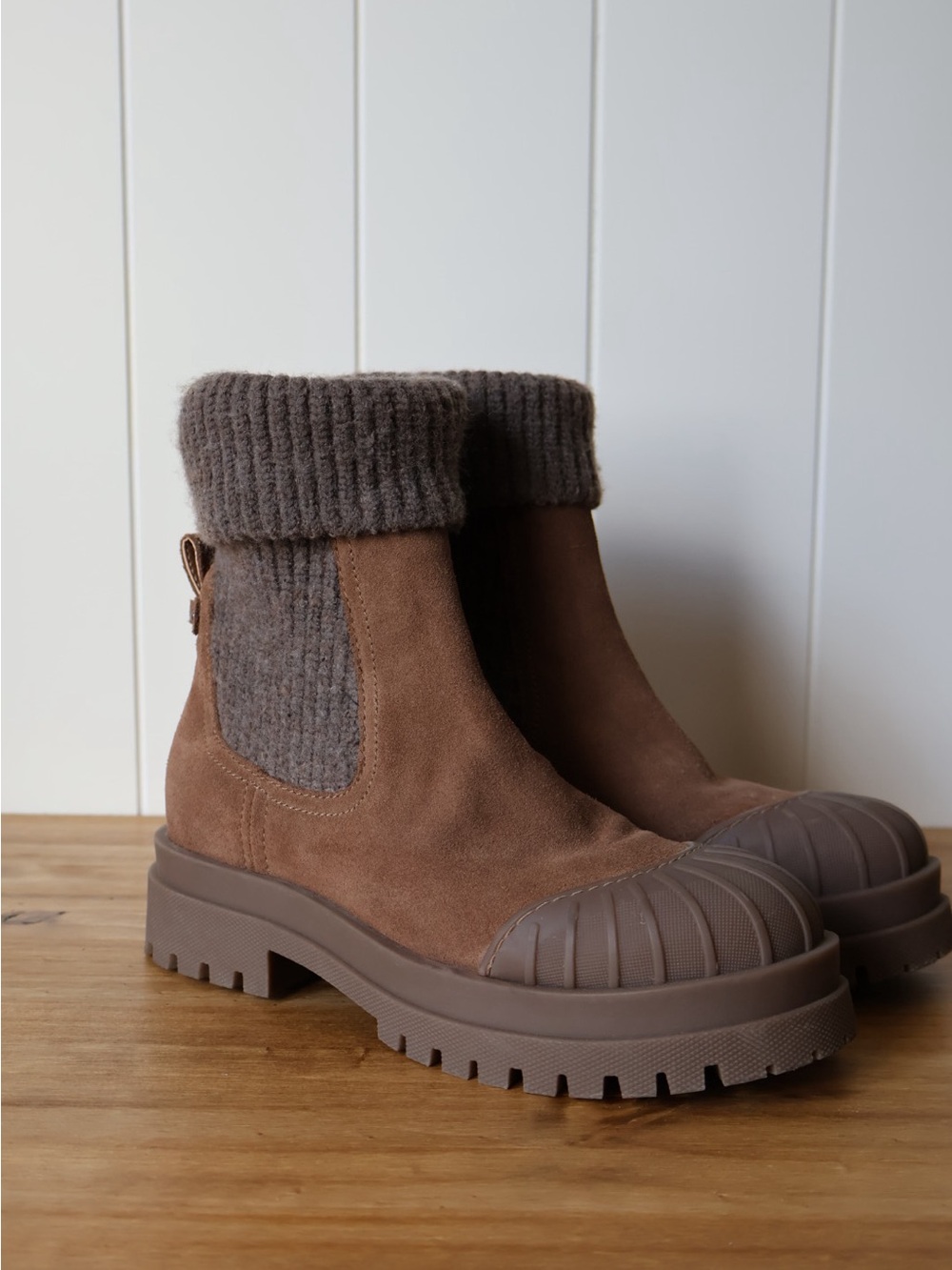 Sam Edelman Steele Knit Chelsea Boot Women’s Size 5.5 NWOT